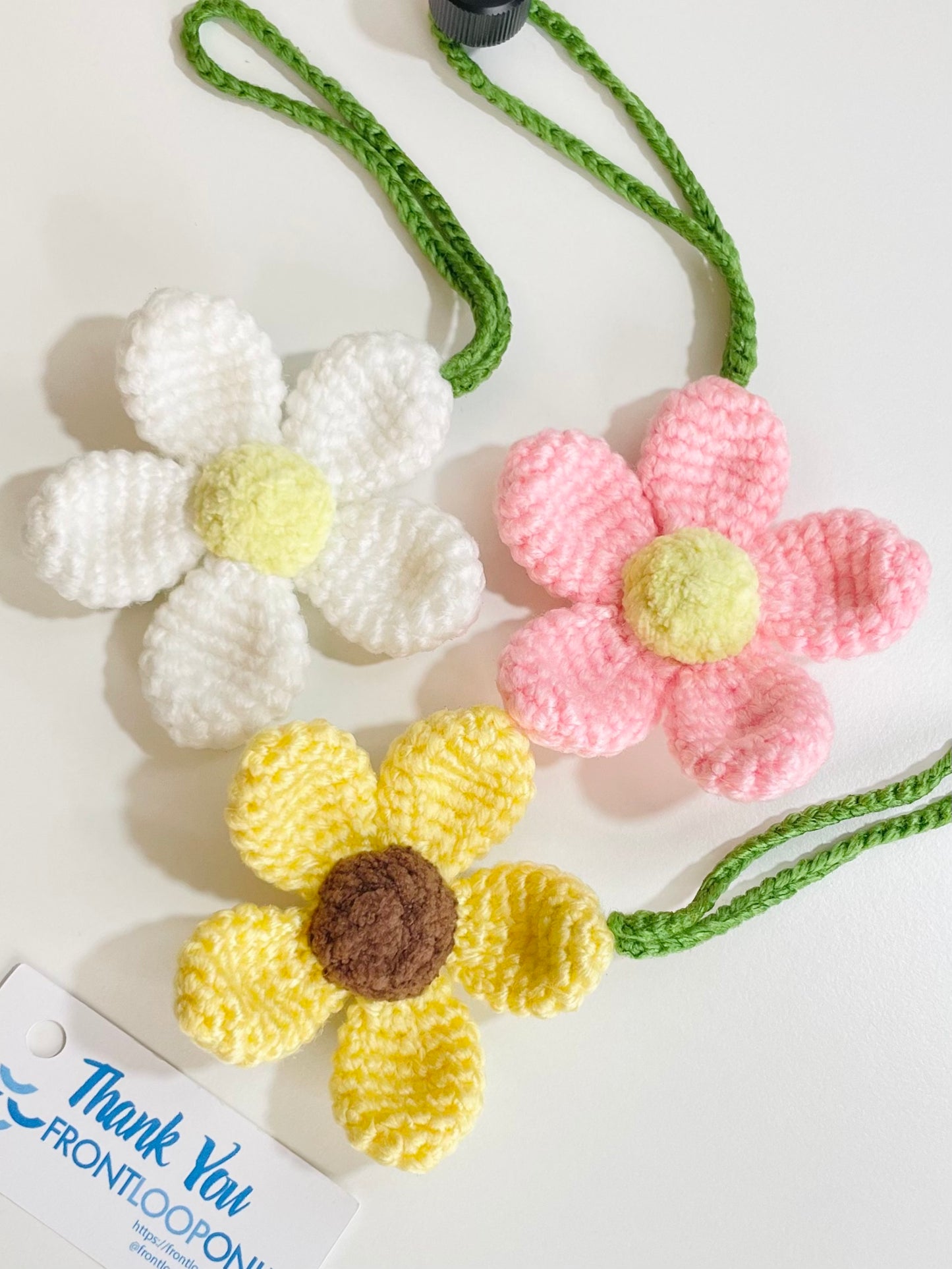 Crochet Daisy Flower Keychain | Handmade Floral Bag Charm, Backpack Accessory
