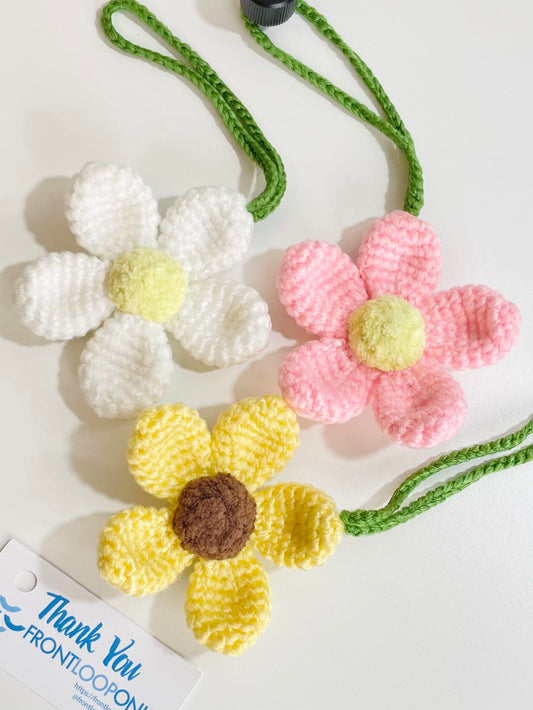 Crochet Daisy Flower Keychain | Handmade Floral Bag Charm, Backpack Accessory