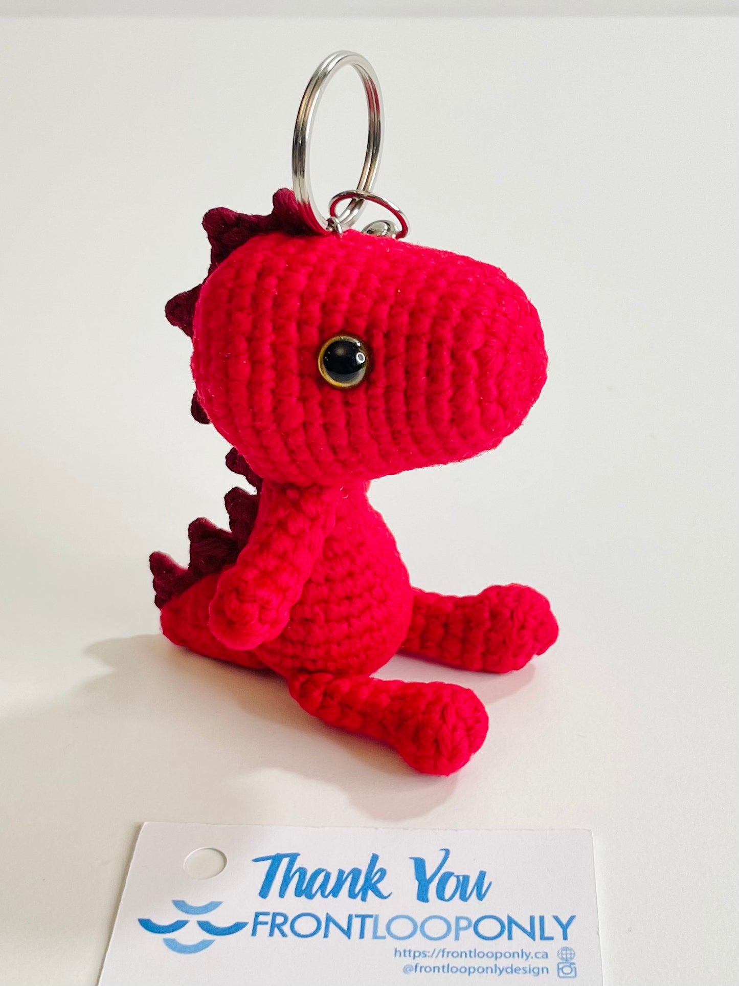 Crochet Baby Dinosaur Keychain – Handmade Amigurumi Dino Charm, Kawaii Backpack & Bag Accessory