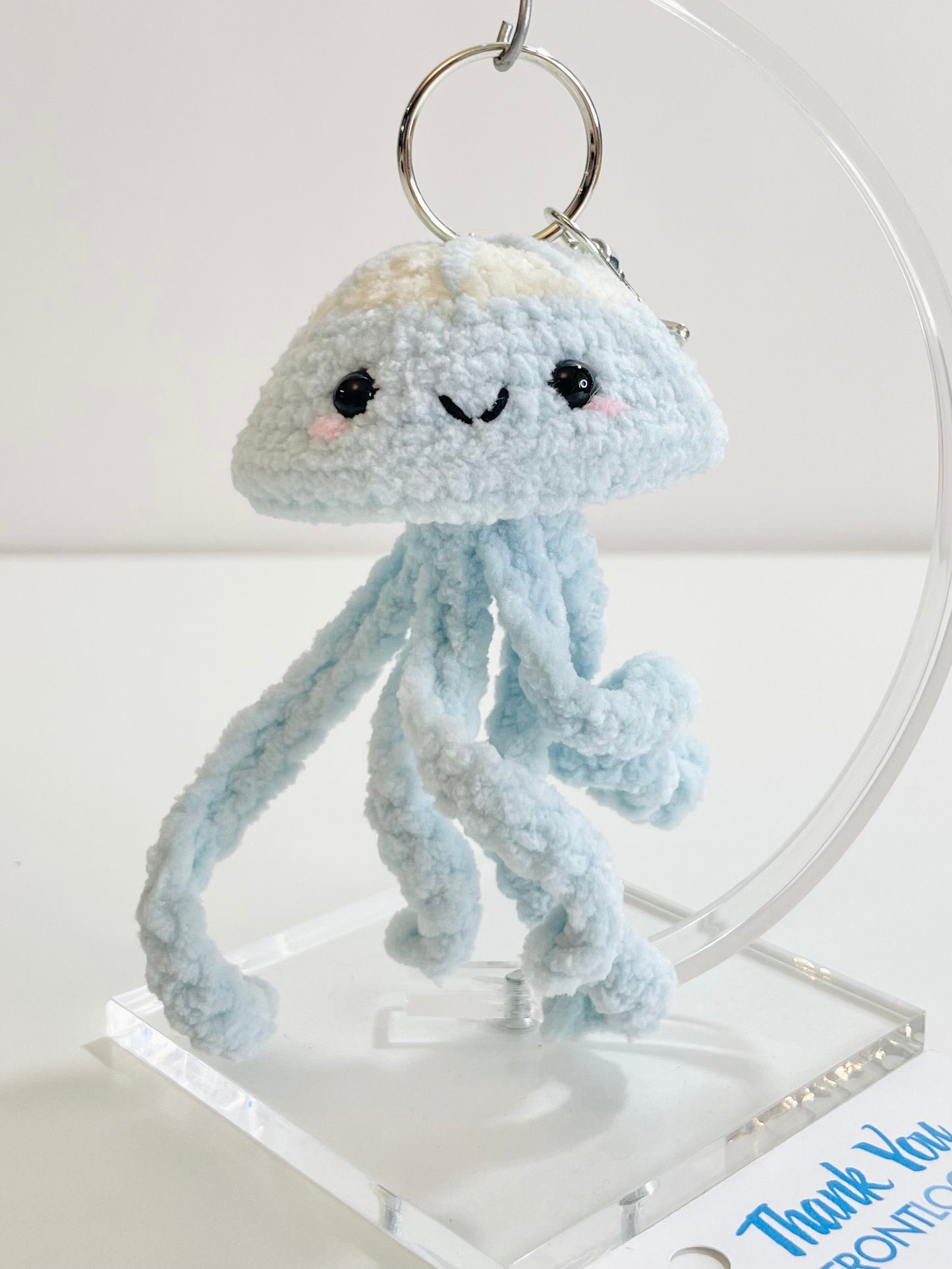 Jellyfish Keychain – Crochet Soft Sea Creature, Trendy Handmade Accessory