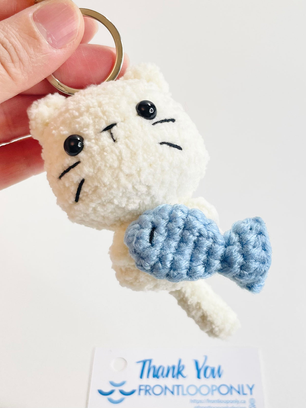 Crochet Cat Keychain with Fish, Handmade Amigurumi Bag Charm, Kitten Lover, Pet Owner Accessory