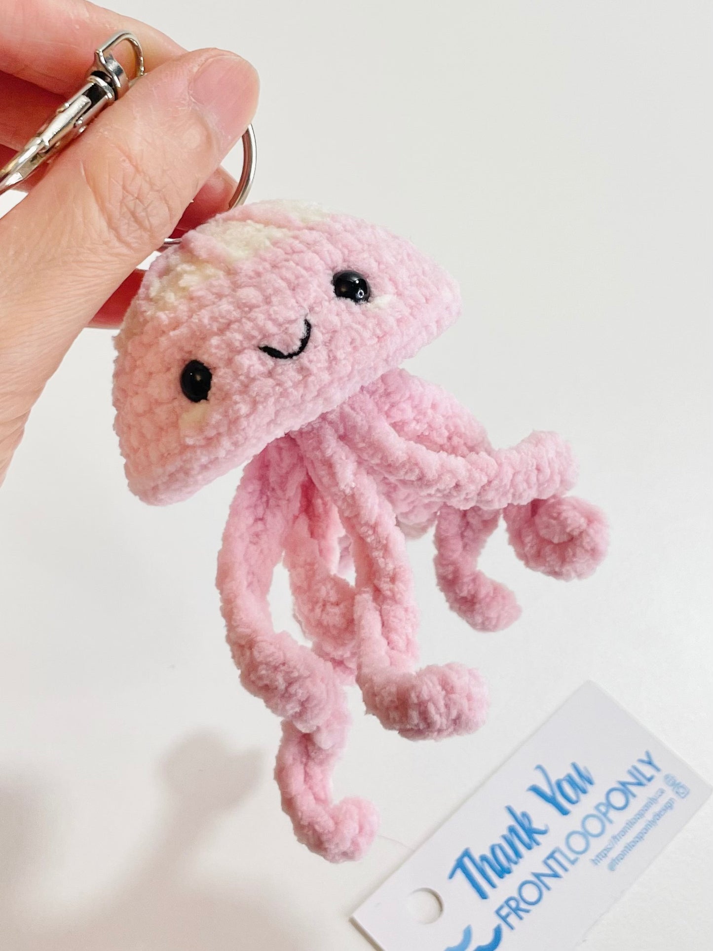 Jellyfish Keychain – Crochet Soft Sea Creature, Trendy Handmade Accessory