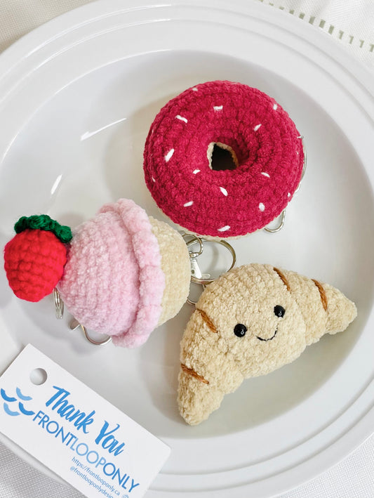 Crochet Bakery Keychain – Croissant, Donut, Cupcake Kawaii Plush Charm