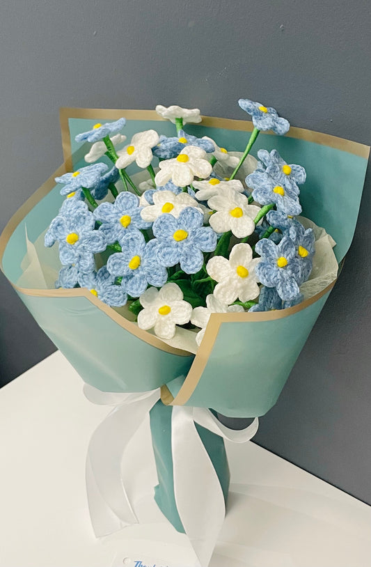 Crochet Forget-Me-Not Bouquet – Handmade Blue Flower “Please Don’t Forget Me” Gift