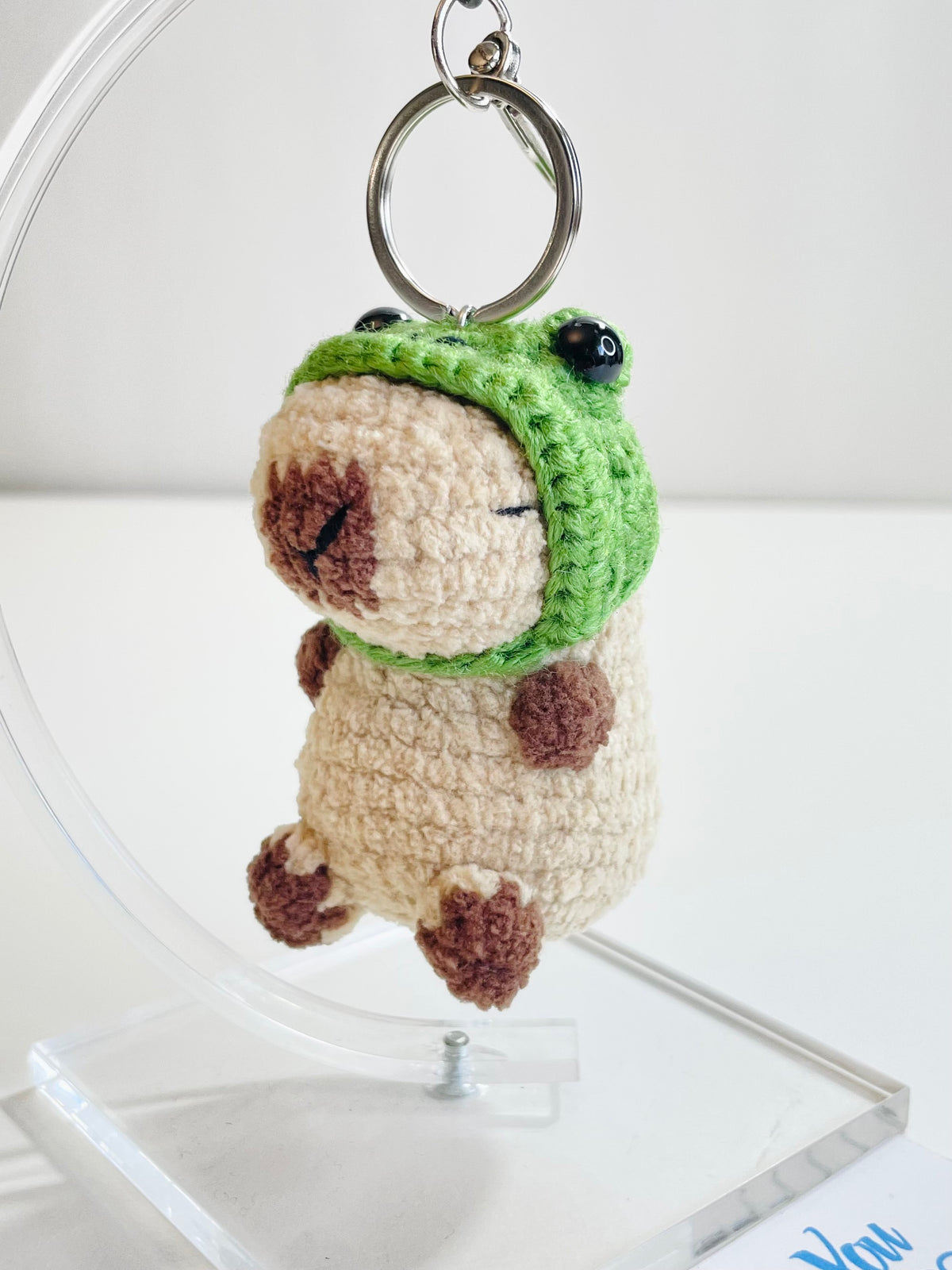 Crochet Chubby Capybara Keychain with Frog Hat, Handmade Animal Bag Charm, Amigurumi Backpack