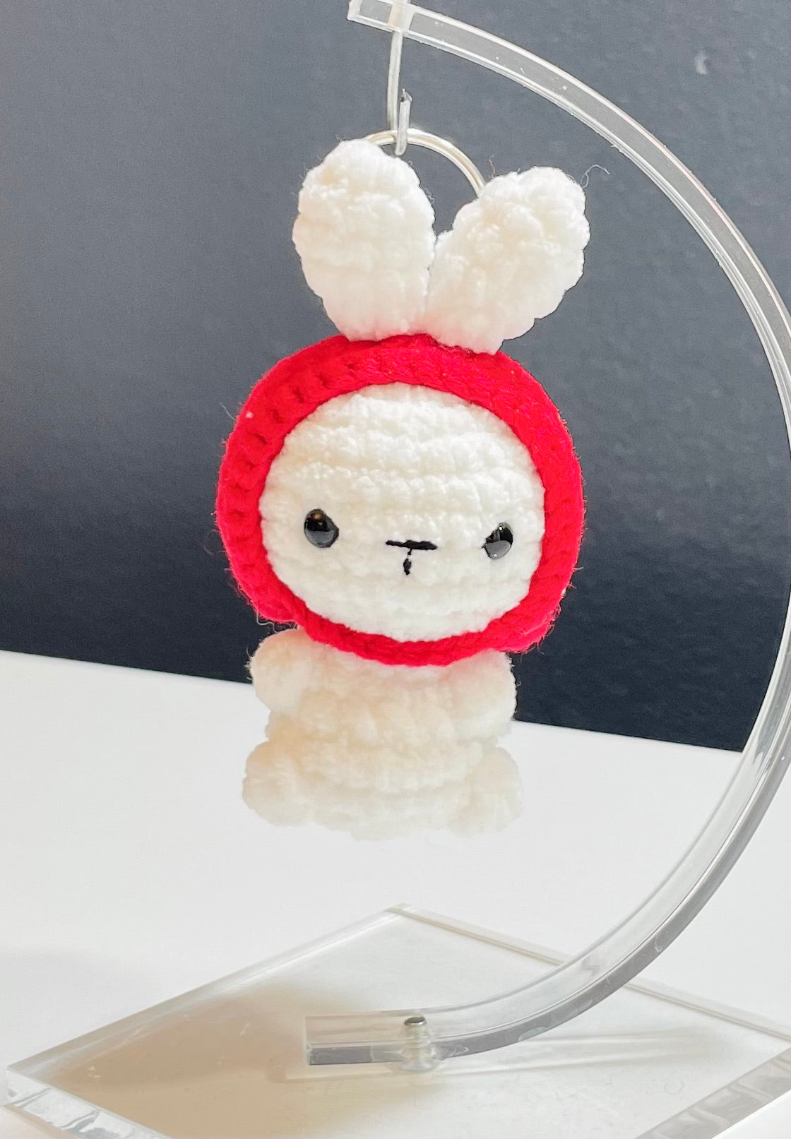 Crochet Strawberry Bunny Keychain – Cute Amigurumi Bunny Bag Charm, Easter Bunny Keychain, Kawaii Strawberry Rabbit