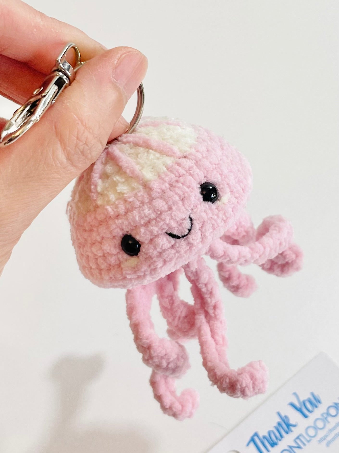 Jellyfish Keychain – Crochet Soft Sea Creature, Trendy Handmade Accessory