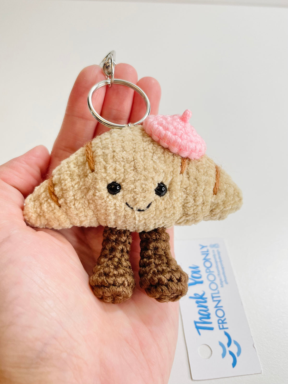 Crochet Croissant Keychain – Kawaii Amigurumi Bakery Charm | Bag Accessory | Handmade Foodie