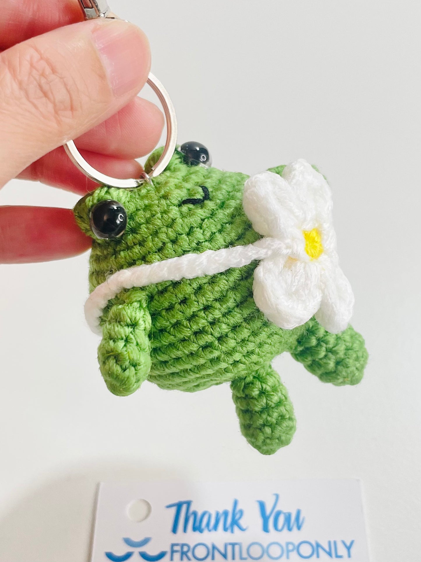 Crochet Frog Keychain with Flower, Kawaii Frog Keyring, Handmade Amigurumi Animal Bag Charm