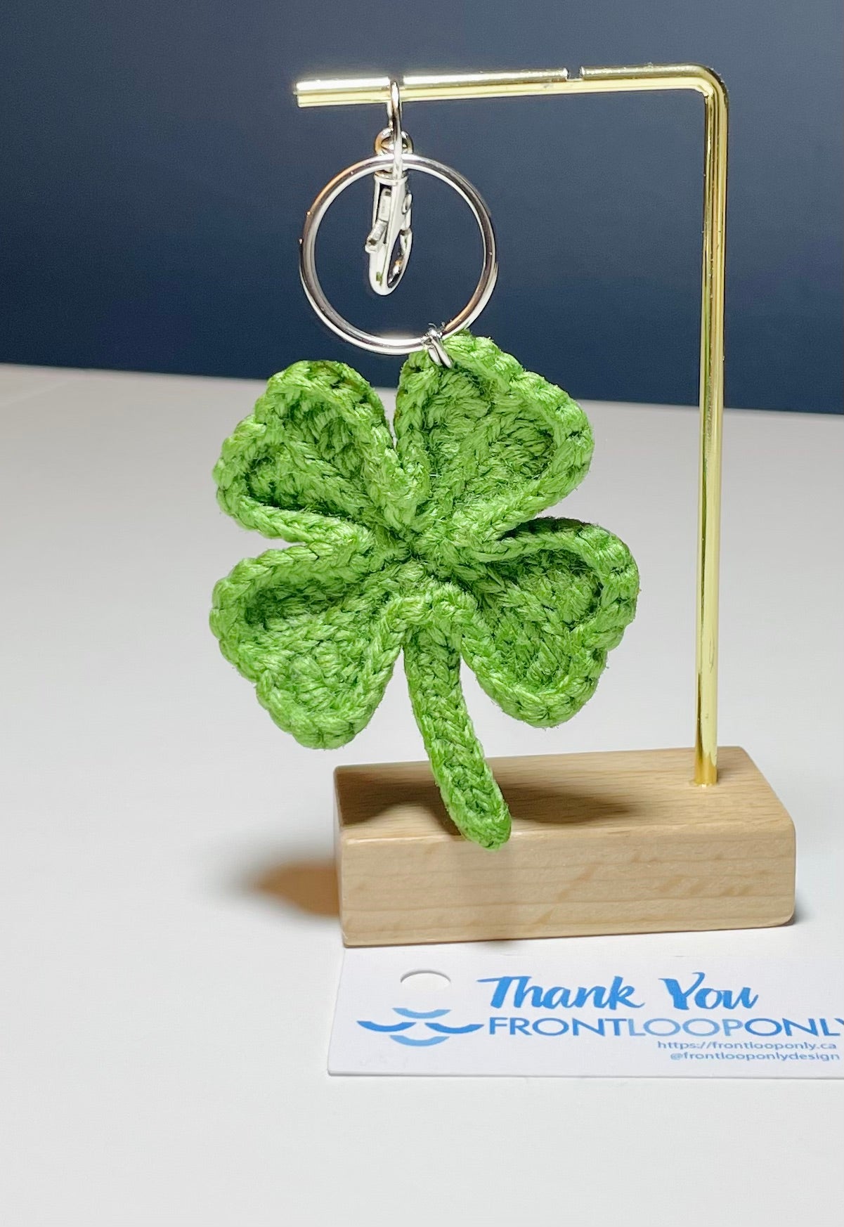 Crochet Four Leaf Clover Keychain – Lucky Shamrock Amigurumi Bag Charm, St. Patrick’s Day Gift