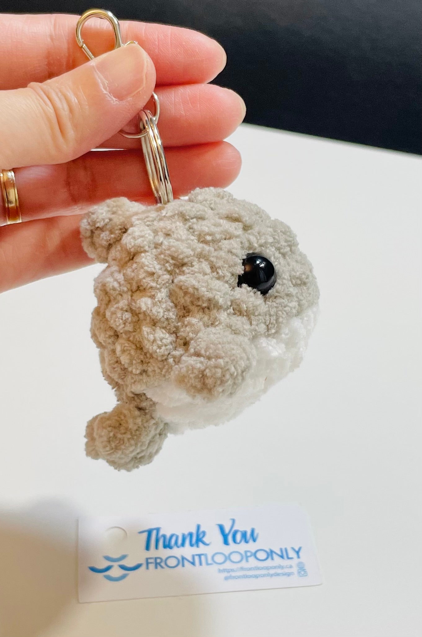 Crochet Whale Keychain – Amigurumi Ocean Animal Bag Charm, Handmade Polyester Yarn Bag Accessory