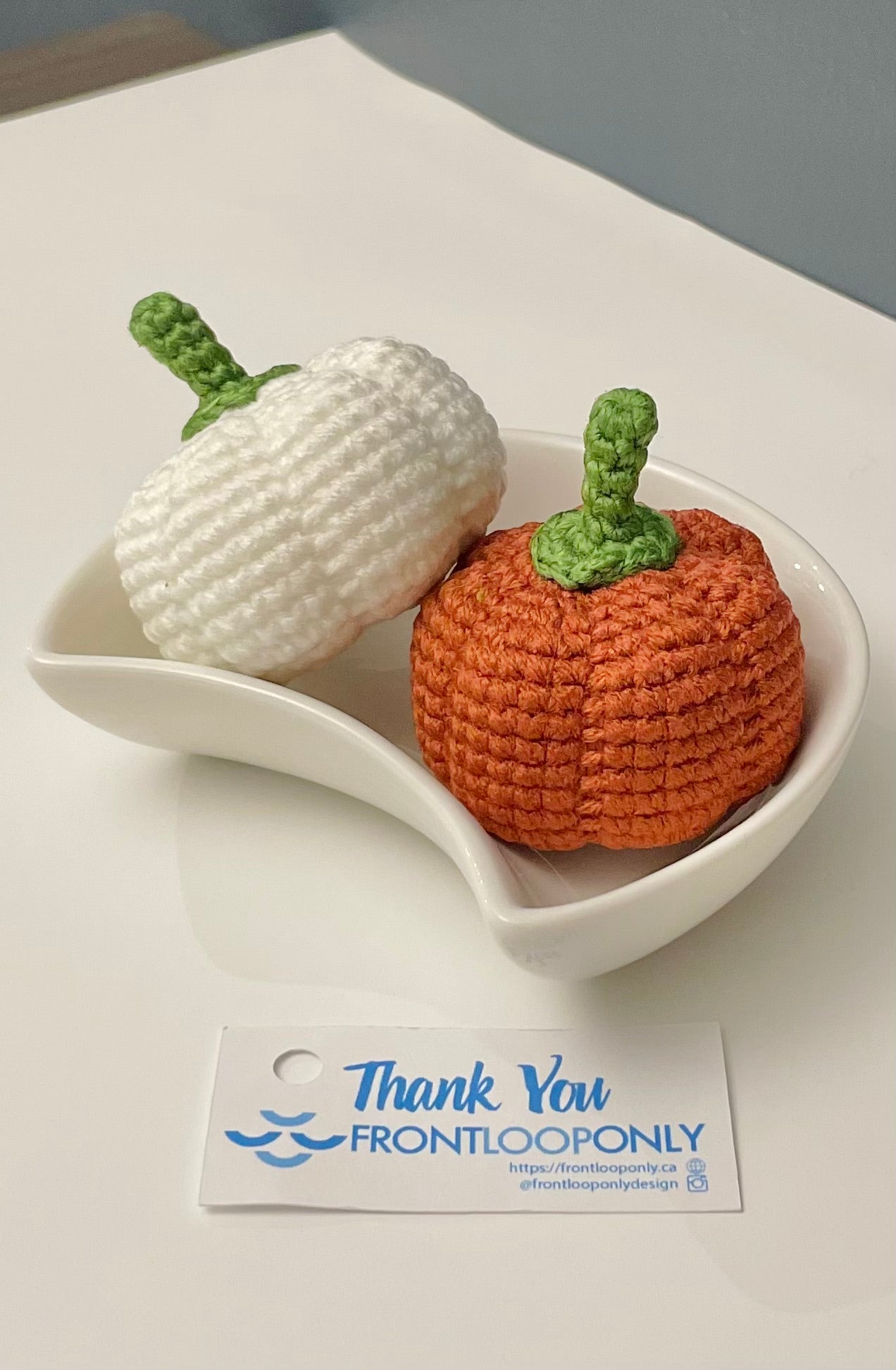 Crochet Pumpkin Keychain, Handmade Fall Bag Charm, Autumn Accessory (2.2 inch)