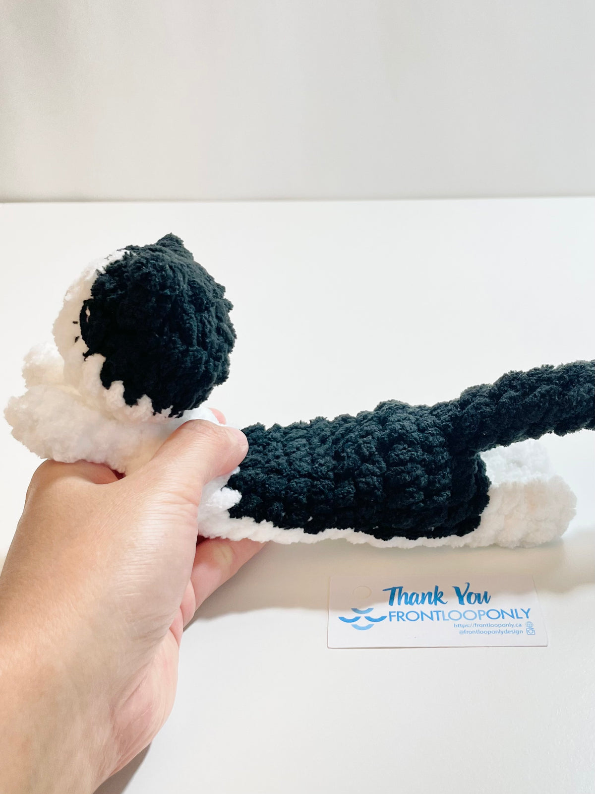 Handmade Crochet Cat Wrist Rest, Soft Office Desk Accessory (9 inches)