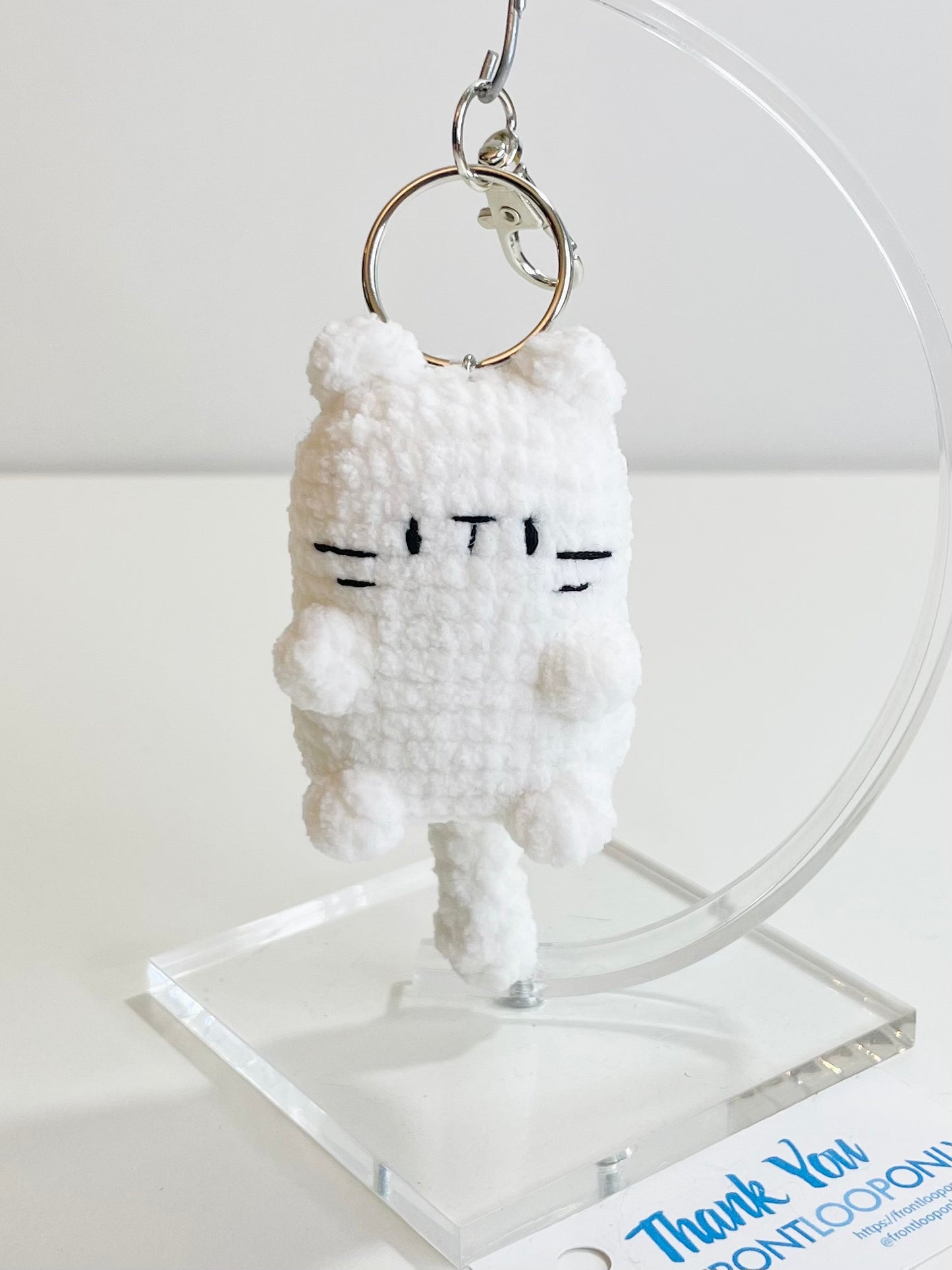 Crochet Cat Pocket Keychain – Plush Amigurumi Kitty Charm, Kawaii Bag Accessory