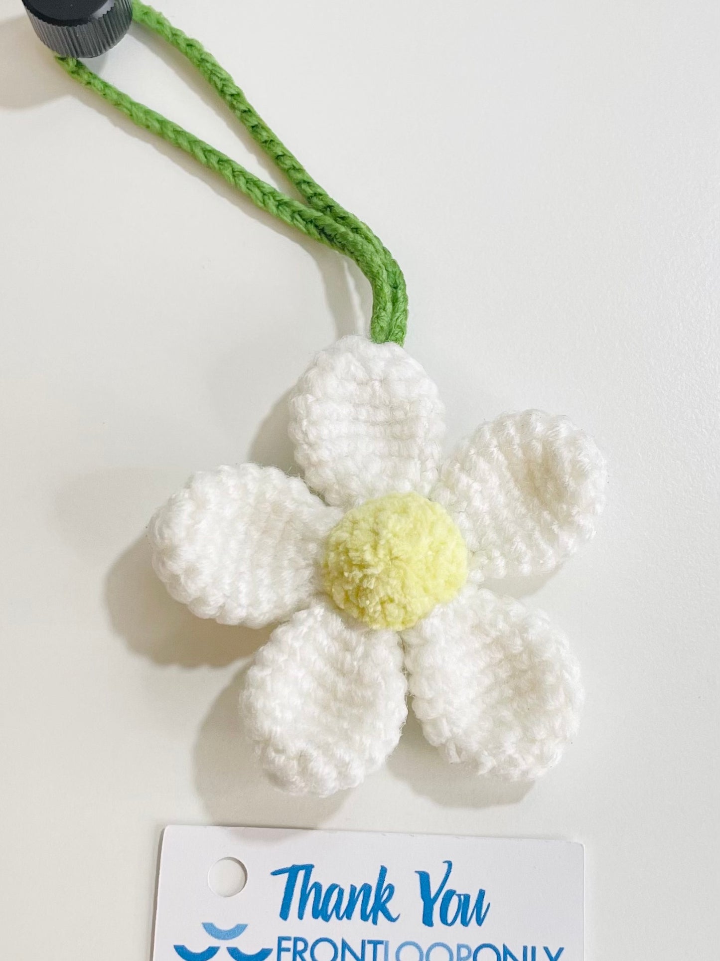 Crochet Daisy Flower Keychain | Handmade Floral Bag Charm, Backpack Accessory