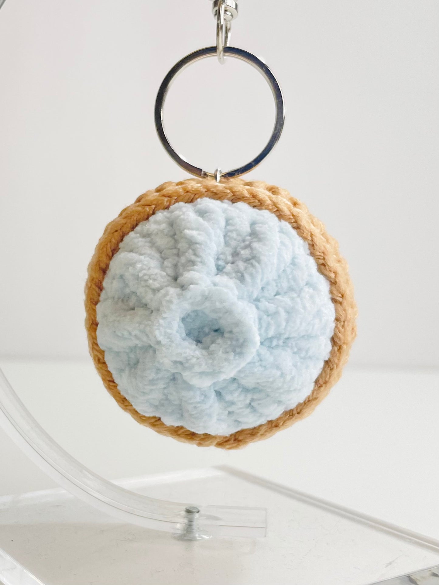 Crochet Bao Dumpling Keychain, Kawaii Food Charm, Lucky Amigurumi Bag Accessory