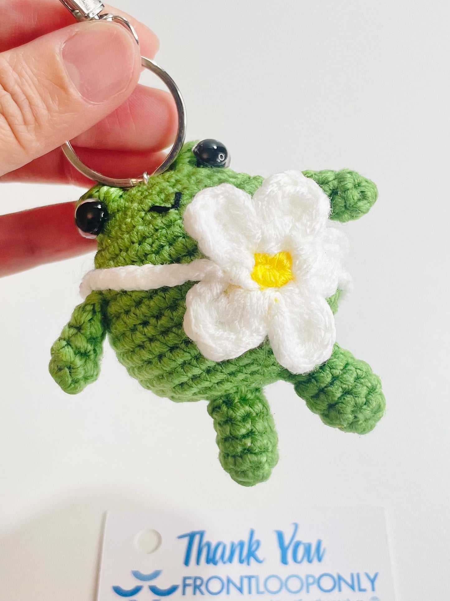 Crochet Frog Keychain with Flower, Kawaii Frog Keyring, Handmade Amigurumi Animal Bag Charm