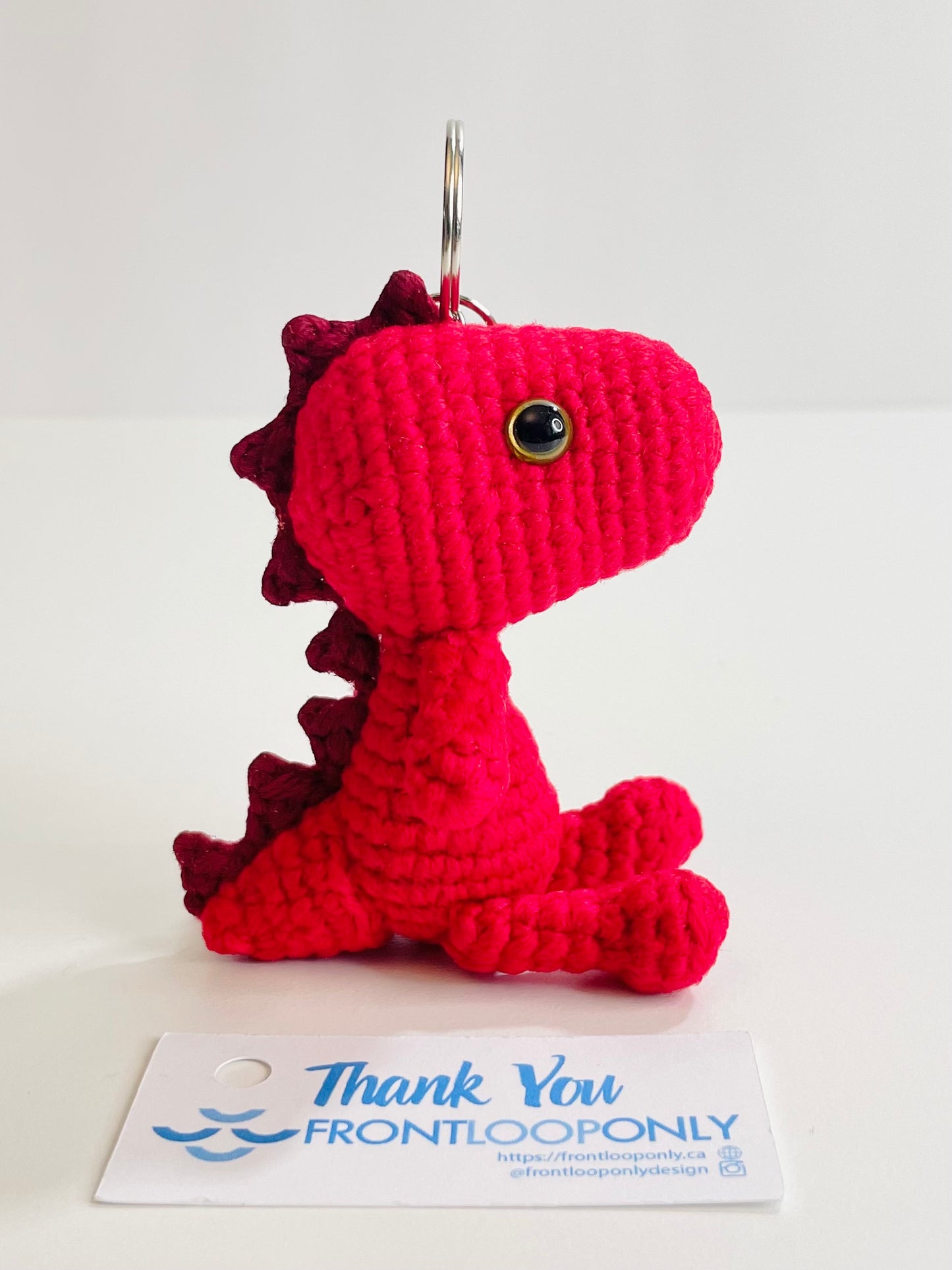 Crochet Baby Dinosaur Keychain – Handmade Amigurumi Dino Charm, Kawaii Backpack & Bag Accessory