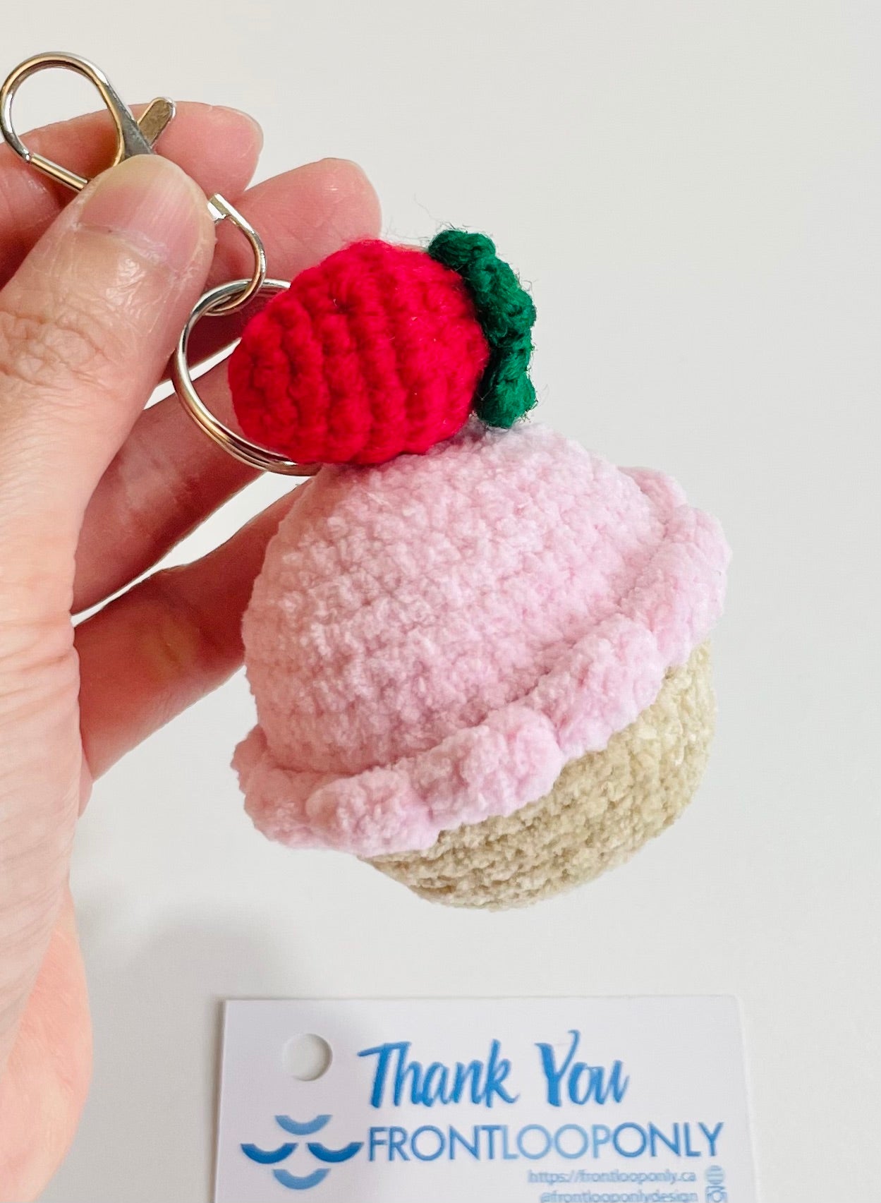 Crochet Bakery Keychain – Croissant, Donut, Cupcake Kawaii Plush Charm